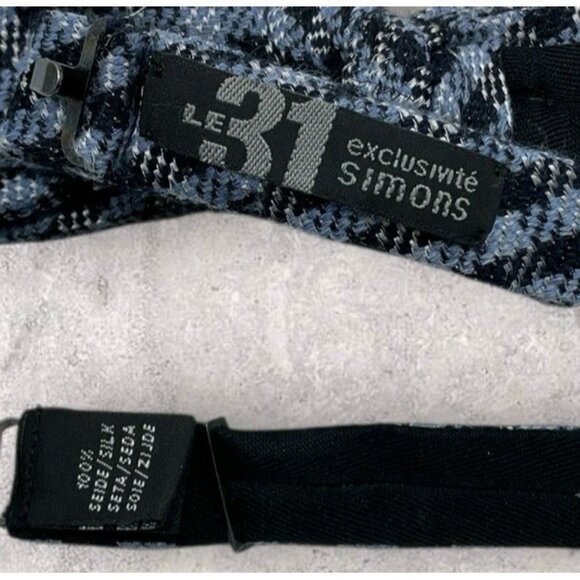 LE 31 Silk Bow Tie Navy Blue Tartan W:2.2" EUC - Picture 2 of 3